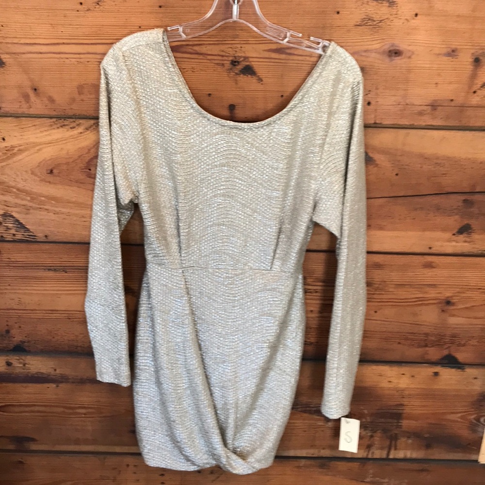 BCBG generation woman’s top